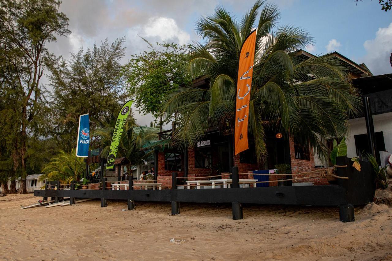 Tioman Cabana Bed & Breakfast Kampong Ayer Batang エクステリア 写真